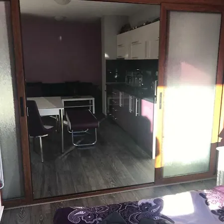 Apartment Predela 1