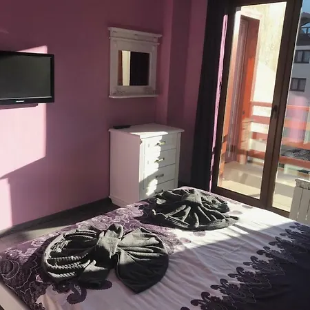 普莱德拉班斯科1号公寓 *